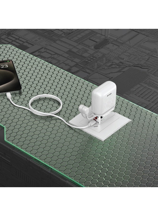 جرين ليون بنك طاقة ومحول 2 في 1 بسعة 10000 مللي أمبير مع شحن Power Delivery بقدرة 20 واط، شاشة رقمية، معتمد للسفر الجوي، كابل قابل للفصل، إدخال وإخراج USB-C وLightning، دعم QC 3.0 - Image 2